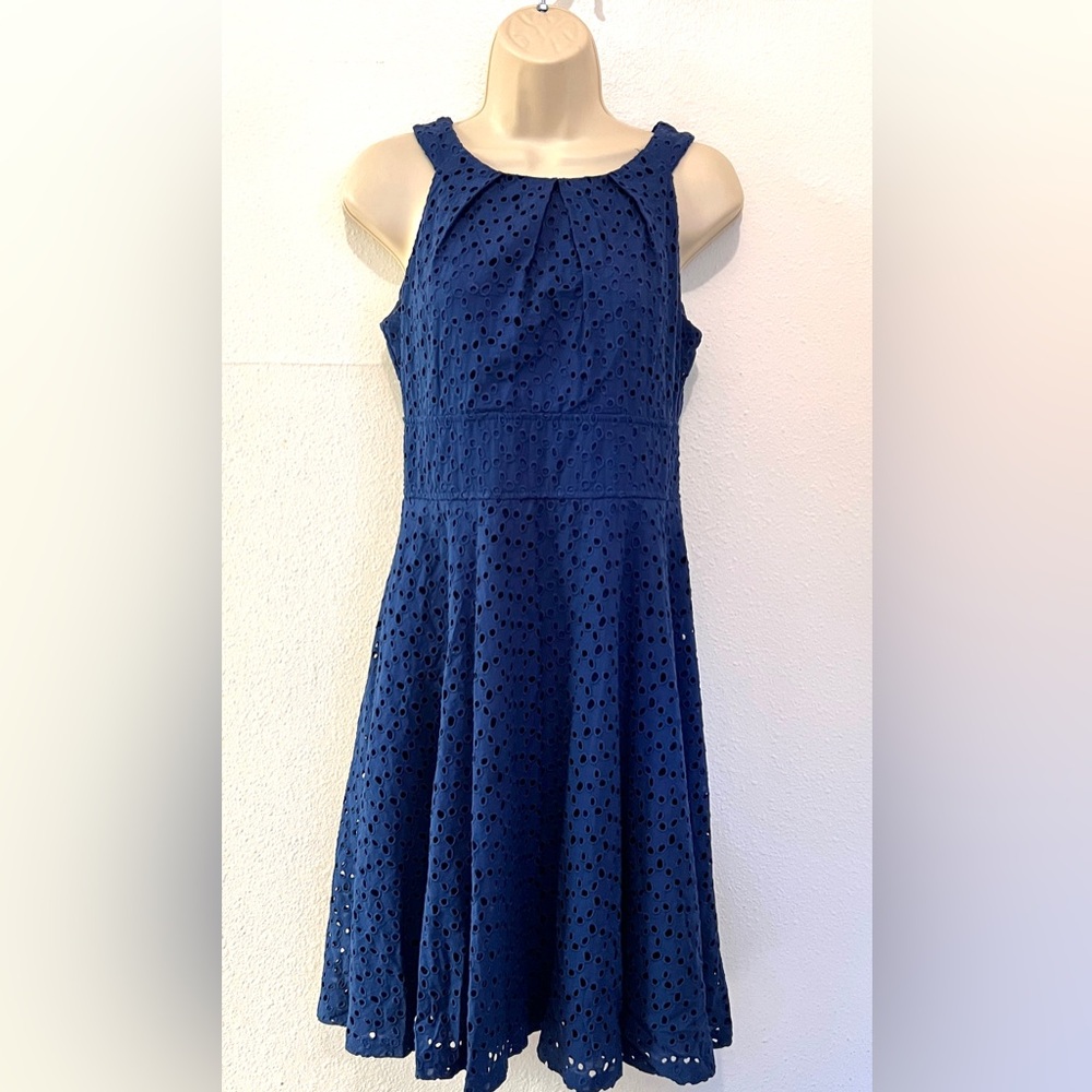 London Times Ahleya Eyelet Dress.  Size 4
